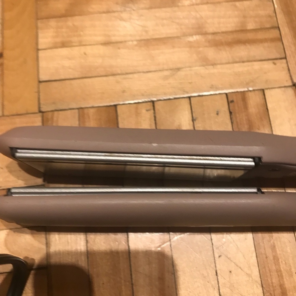 Remington Hair Straightening Black​​​​​ - Picture 6 of 6